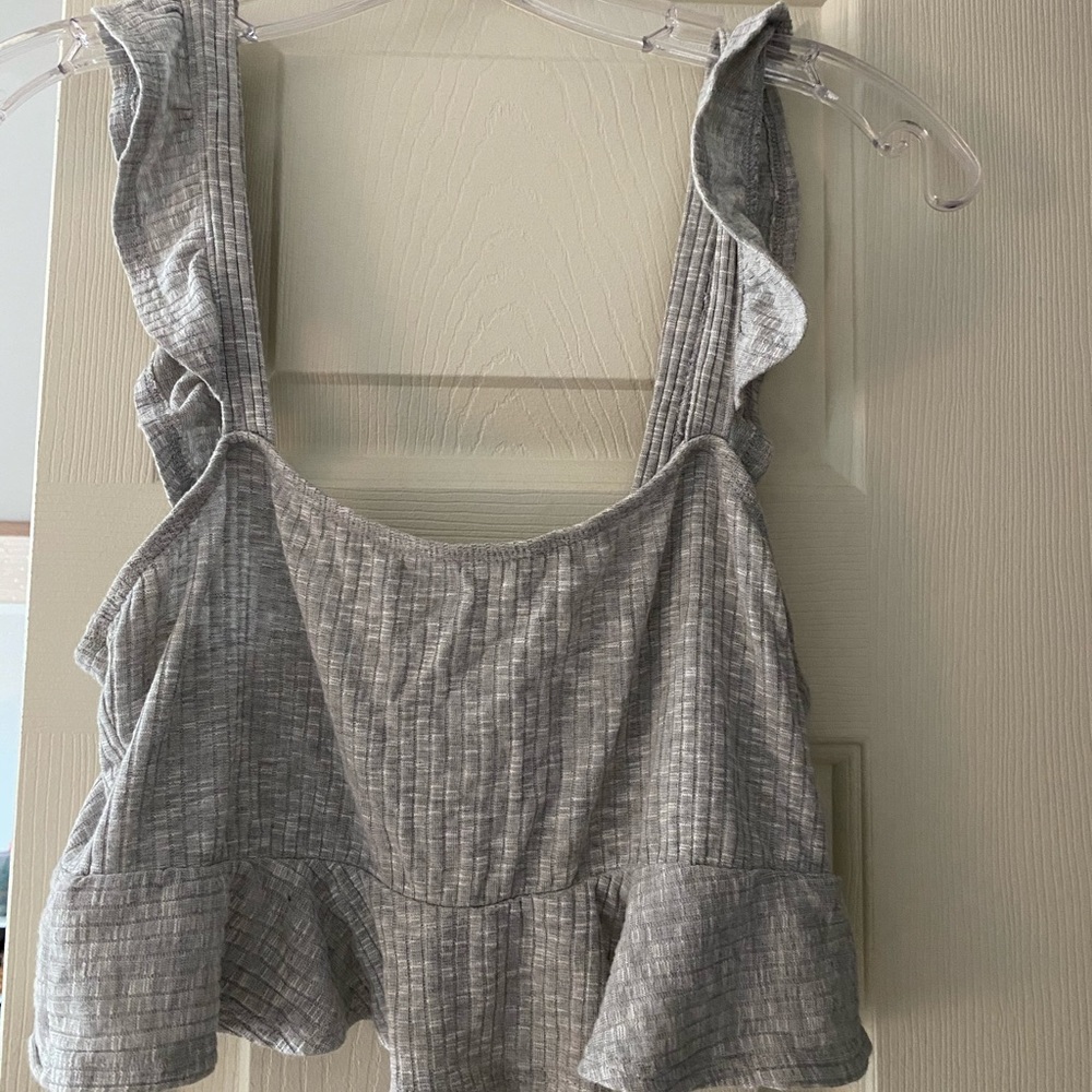 Urban Outfitters crop